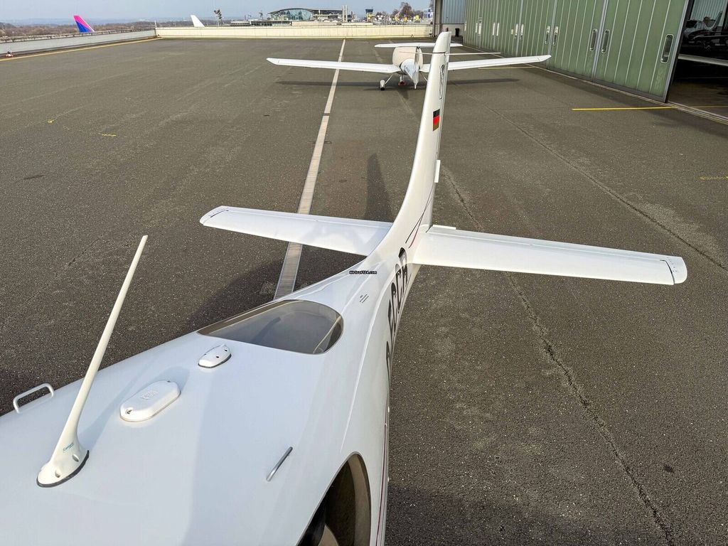 Cirrus SR20 G1, fotografía 18 de 20