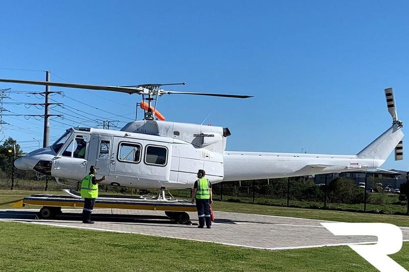 Bell 212, fotografía 1 de 8