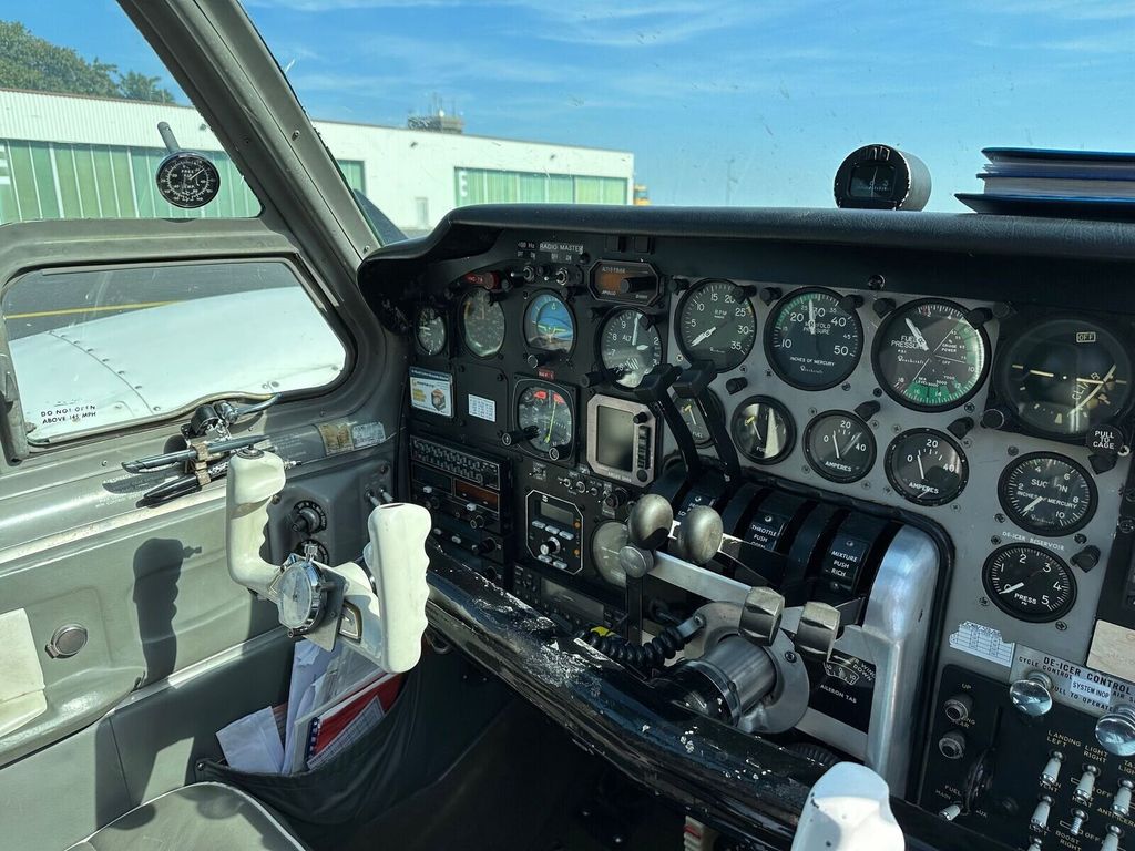 Beechcraft Baron 55, fotografía 2 de 4