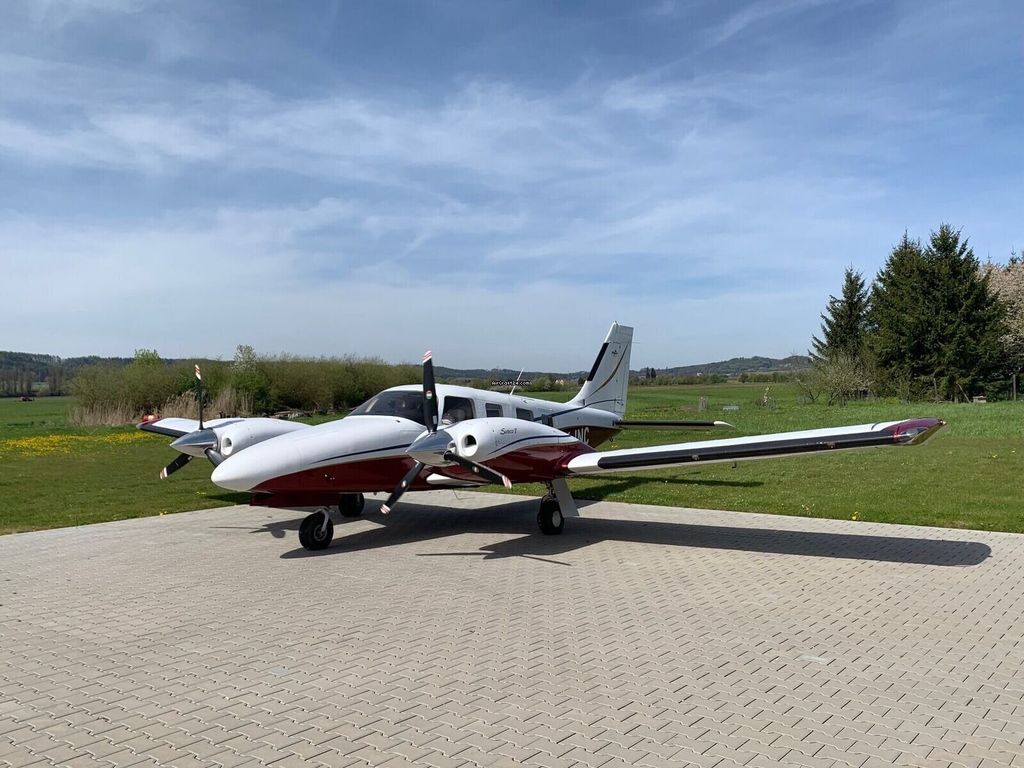 Piper PA-34, fotografía 2 de 10