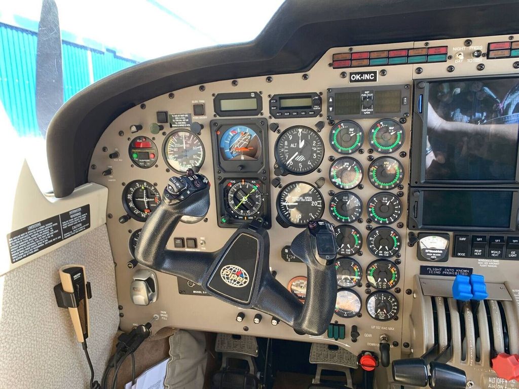 Piper PA-34, fotografía 6 de 10
