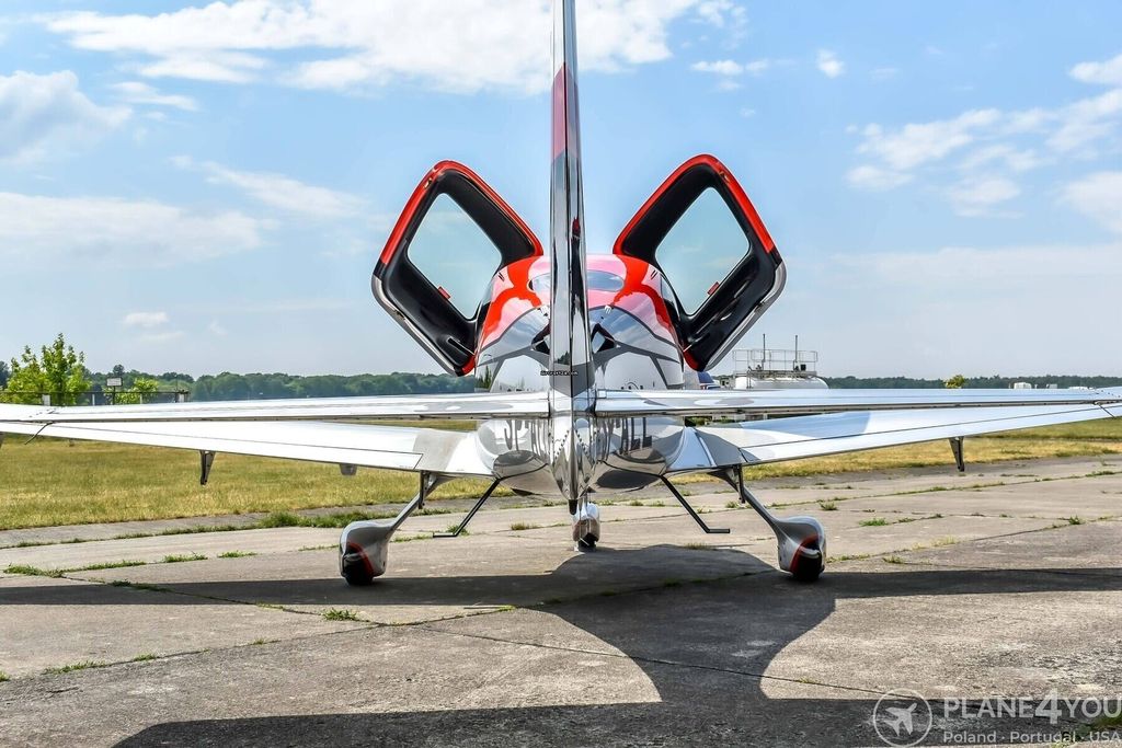 Cirrus SR22 G5 GTS, fotografía 12 de 20