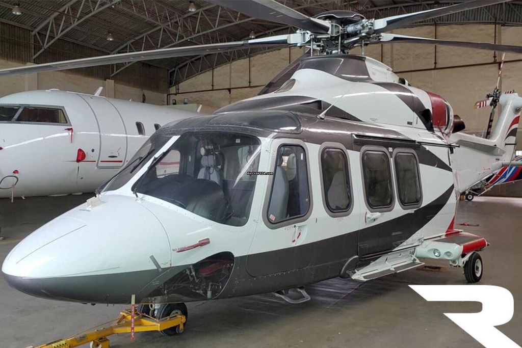 Agusta AB139, fotografía 2 de 13