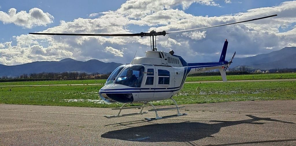 Bell 206, fotografía 2 de 9