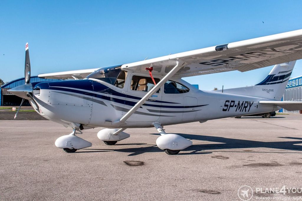 Cessna T182, fotografía 2 de 20