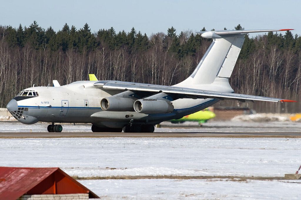 Ilyushin IL-76TD, fotografía 6 de 11