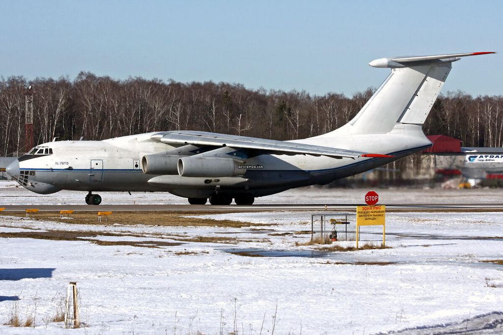 Ilyushin IL-76TD, fotografía 7 de 11