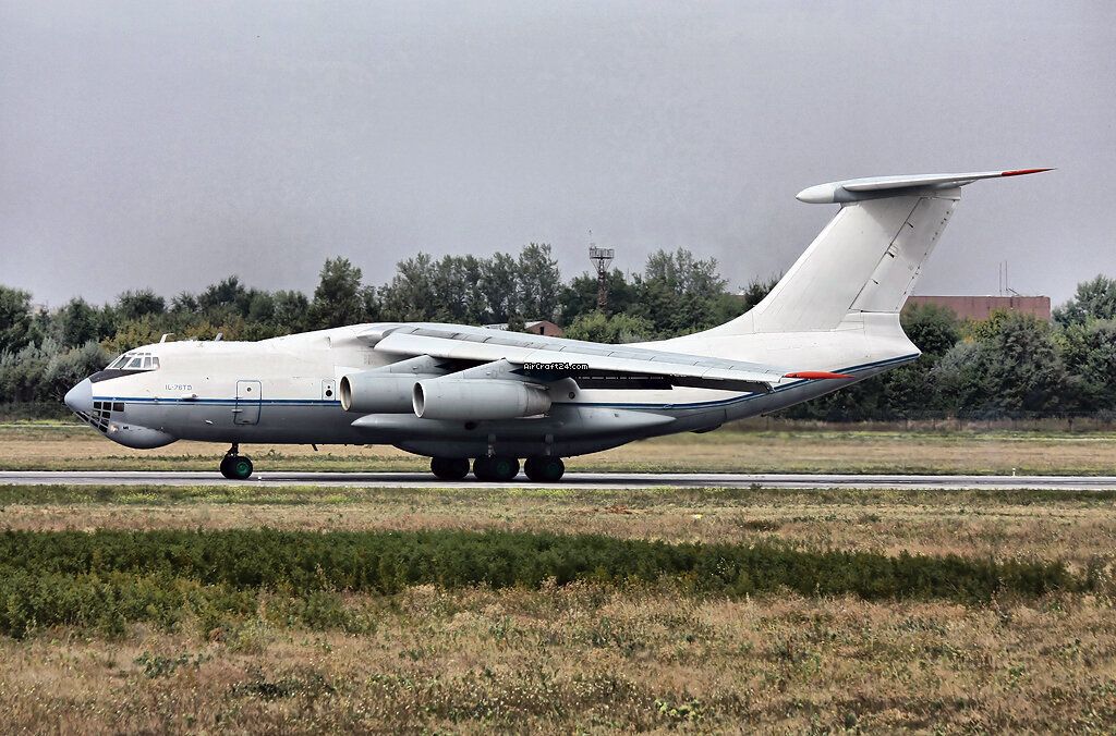 Ilyushin IL-76TD, fotografía 9 de 11