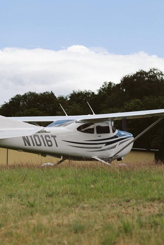 Cessna T182, fotografía 4 de 19