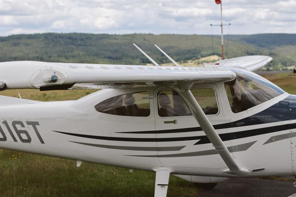 Cessna T182, fotografía 8 de 19