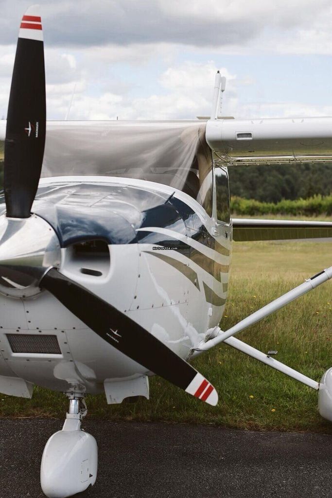 Cessna T182, fotografía 11 de 19