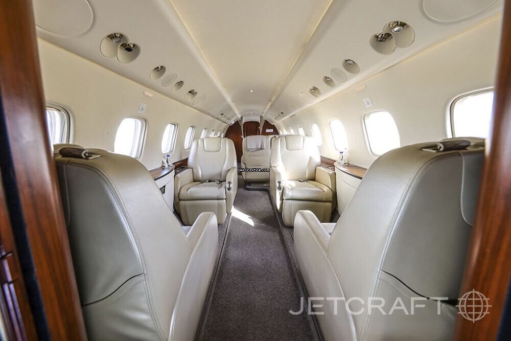 Embraer Legacy 650, fotografía 2 de 3
