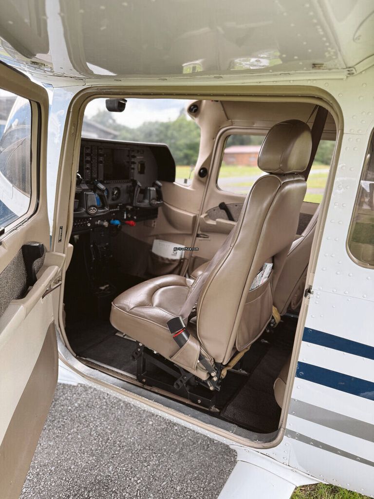 Cessna T182, fotografía 16 de 19