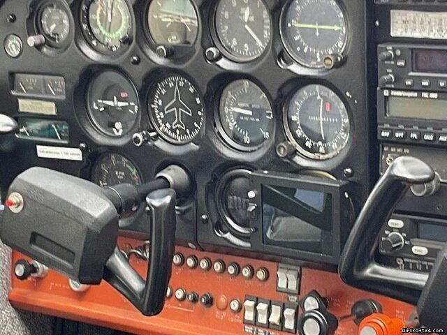 Cessna 172, fotografía 6 de 8