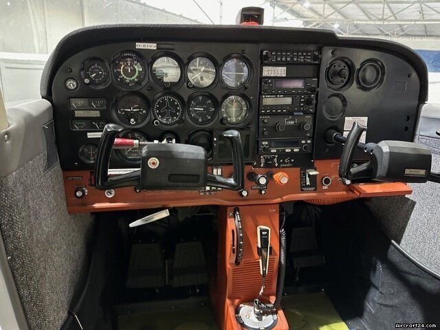 Cessna 172, fotografía 7 de 8