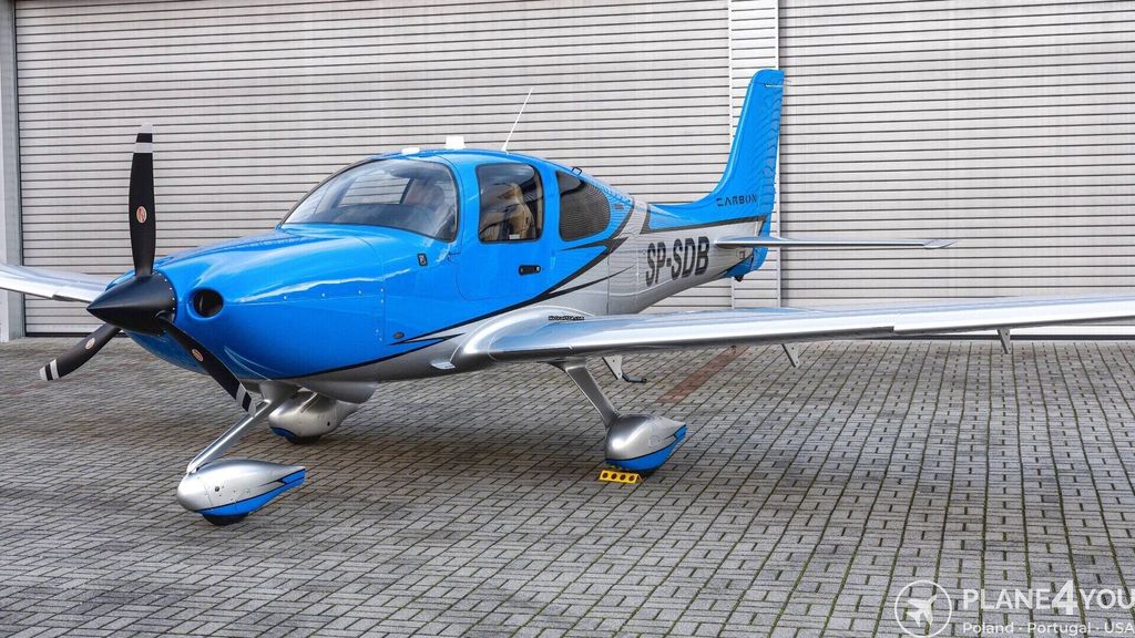 Cirrus SR20 G6, fotografía 2 de 20