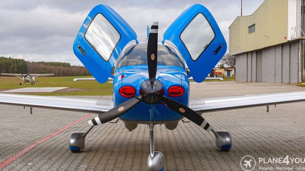 Cirrus SR20 G6, fotografía 12 de 20