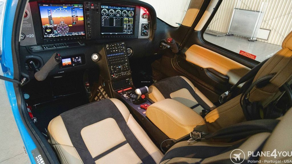 Cirrus SR20 G6, fotografía 15 de 20