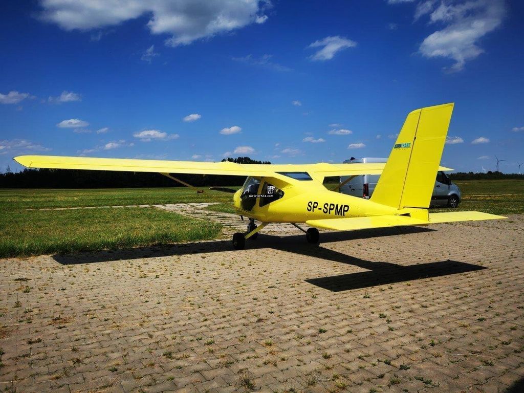Aeroprakt A-32, fotografía 4 de 9