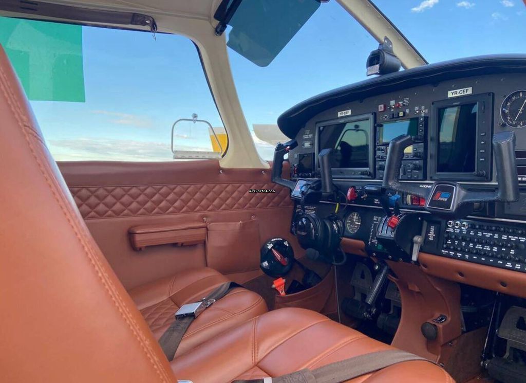 Piper PA-28, fotografía 5 de 8