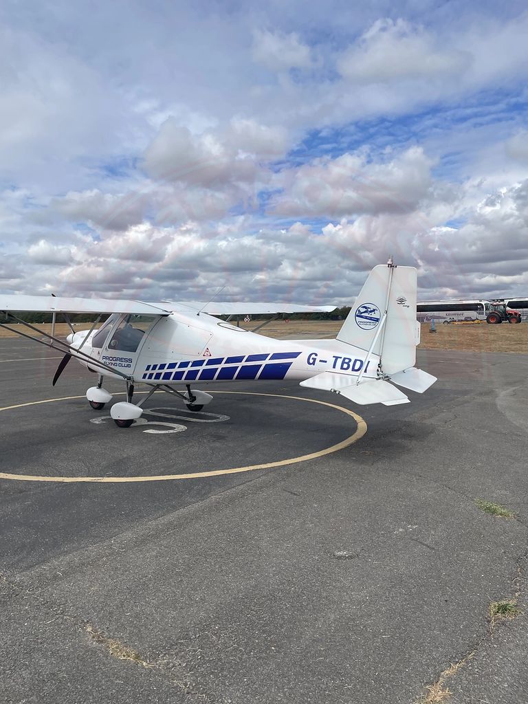 Comco Ikarus C42 525kg MTOW, fotografía 2 de 7