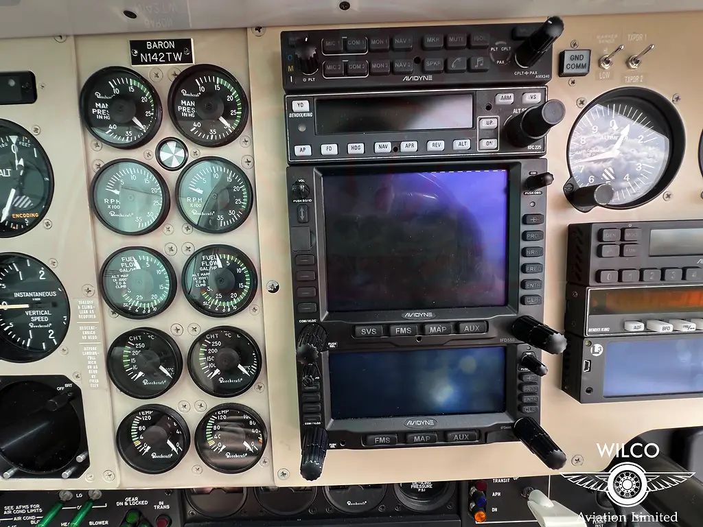 Raytheon BE58 Baron, fotografía 47 de 68