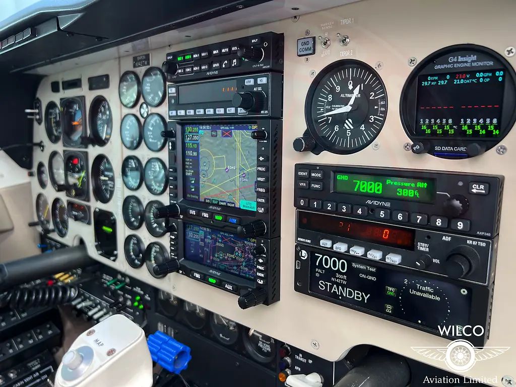 Raytheon BE58 Baron, fotografía 55 de 68