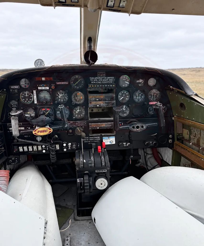 Vulcanair P.68, fotografía 3 de 7