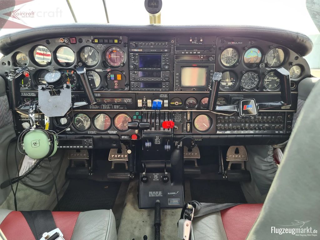 Piper PA-34, fotografía 8 de 9