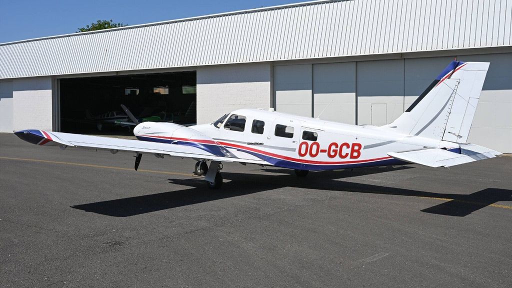 Piper Seneca V, fotografía 3 de 20