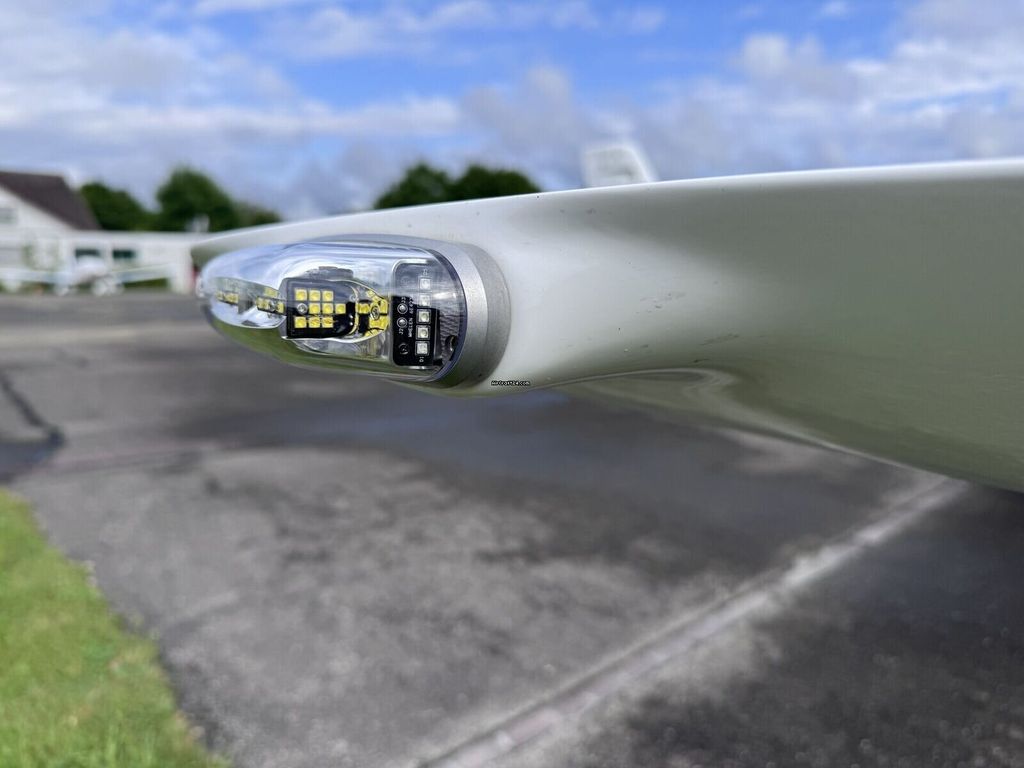 Cirrus SR22, fotografía 7 de 9