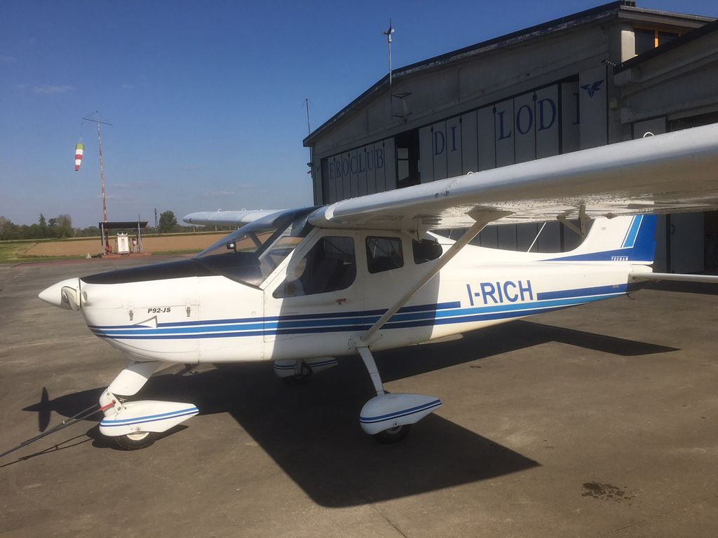 Tecnam P92, fotografía 2 de 4