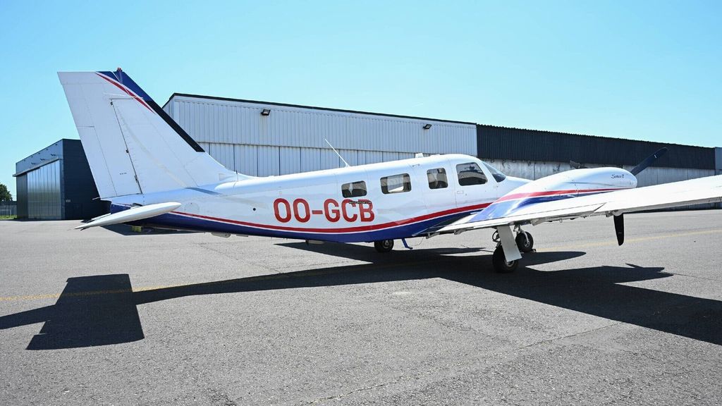 Piper Seneca V, fotografía 6 de 20