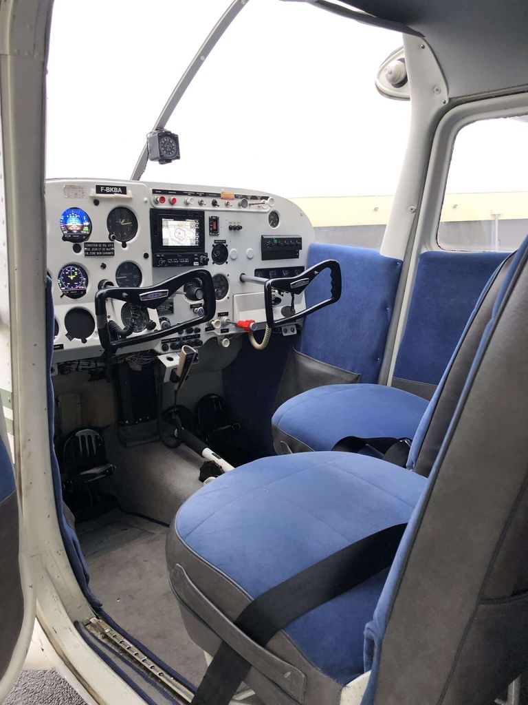 Cessna 172, fotografía 4 de 5