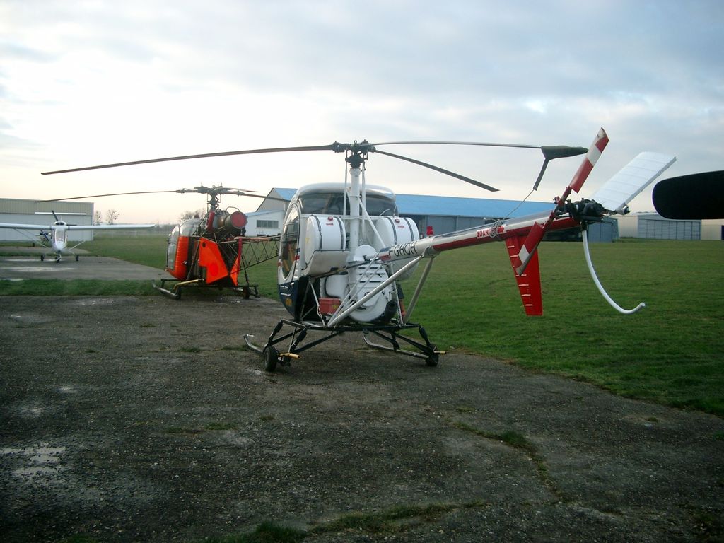 Hughes 269C, fotografía 2 de 2