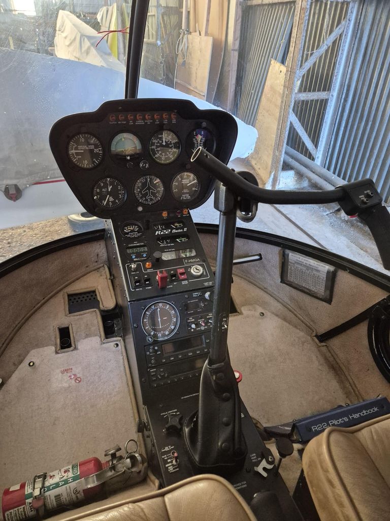 Robinson R22 Béta II, fotografía 3 de 4