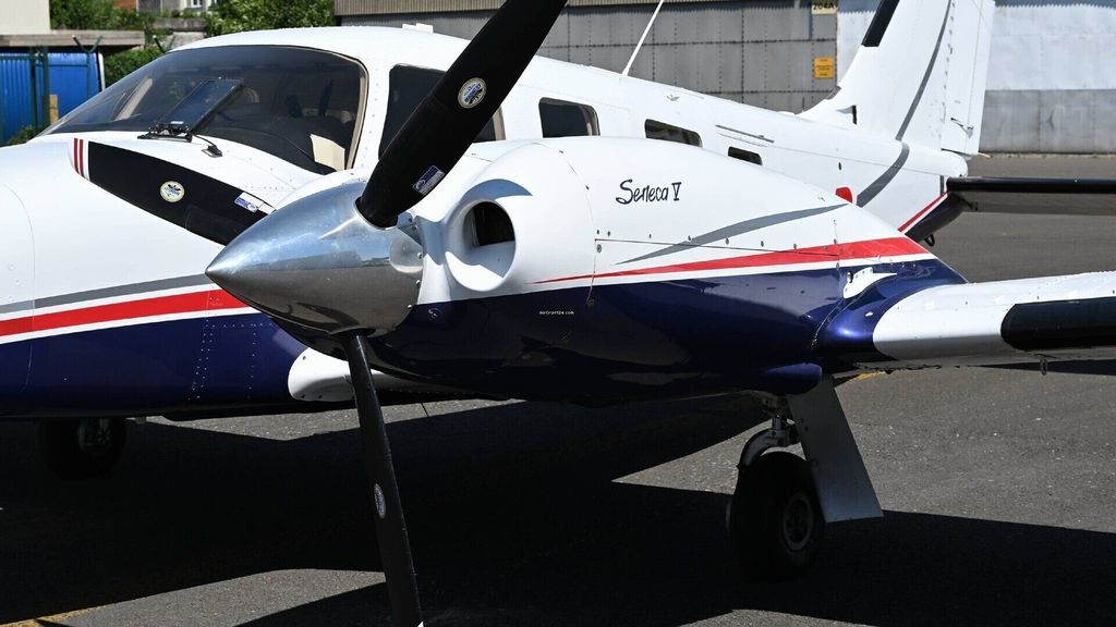 Piper Seneca V, fotografía 10 de 20