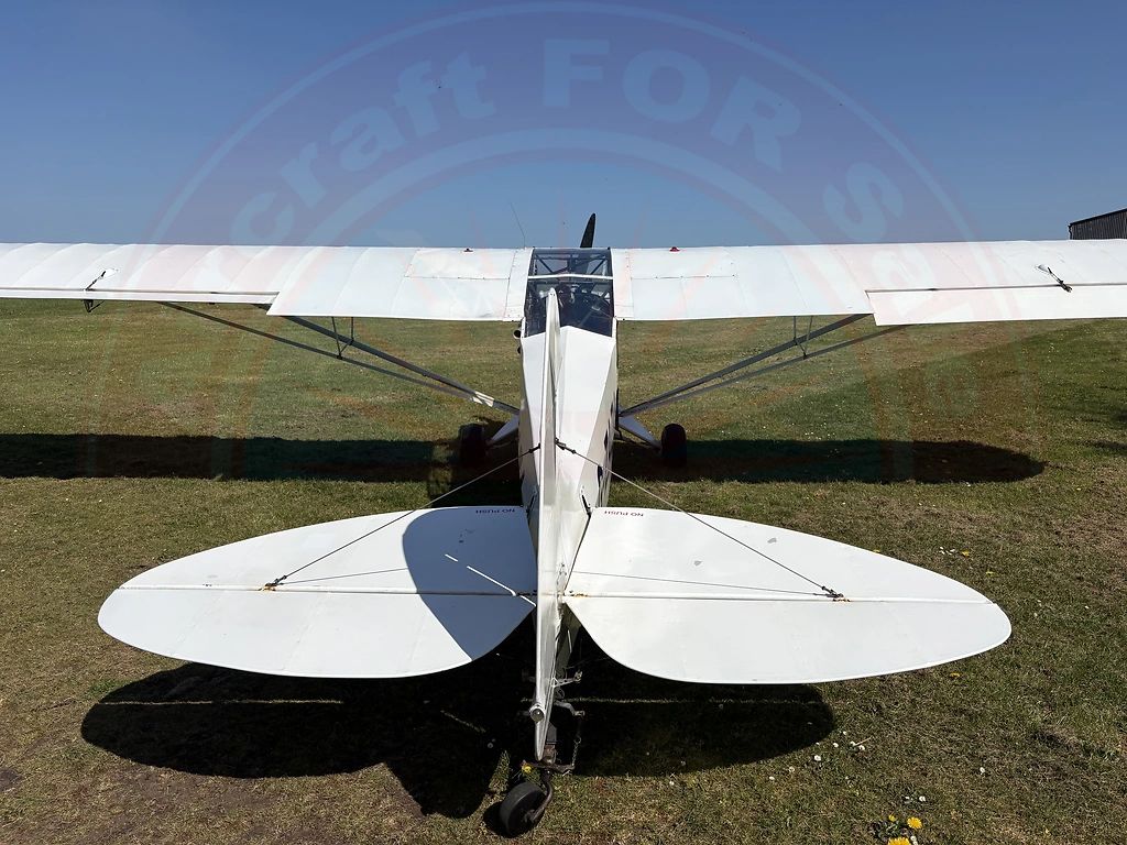 Piper Super Cub L18c PA18-95, fotografía 2 de 2