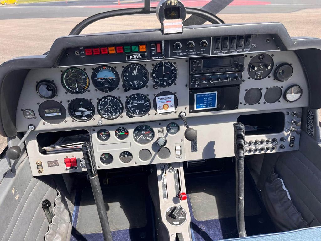 Robin DR400, fotografía 3 de 4