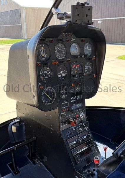 Robinson R22 Beta II, photo 3 sur 5