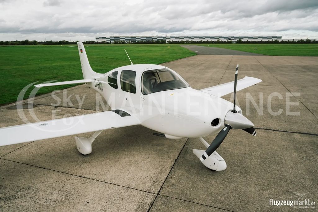 Cirrus SR20, fotografía 5 de 11