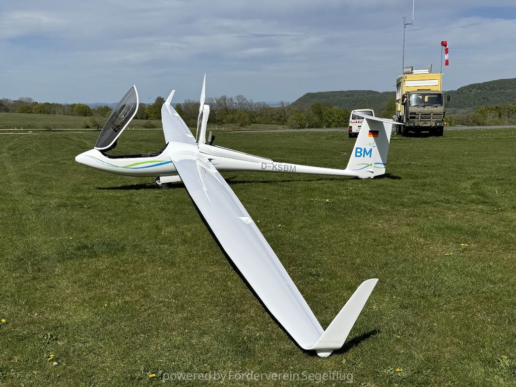 Schleicher ASH 31 Mi 21m, fotografía 1 de 7