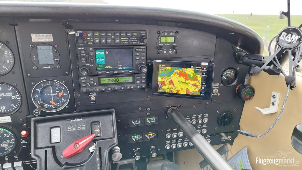 Piper PA-38 Tomahawk, fotografía 8 de 11