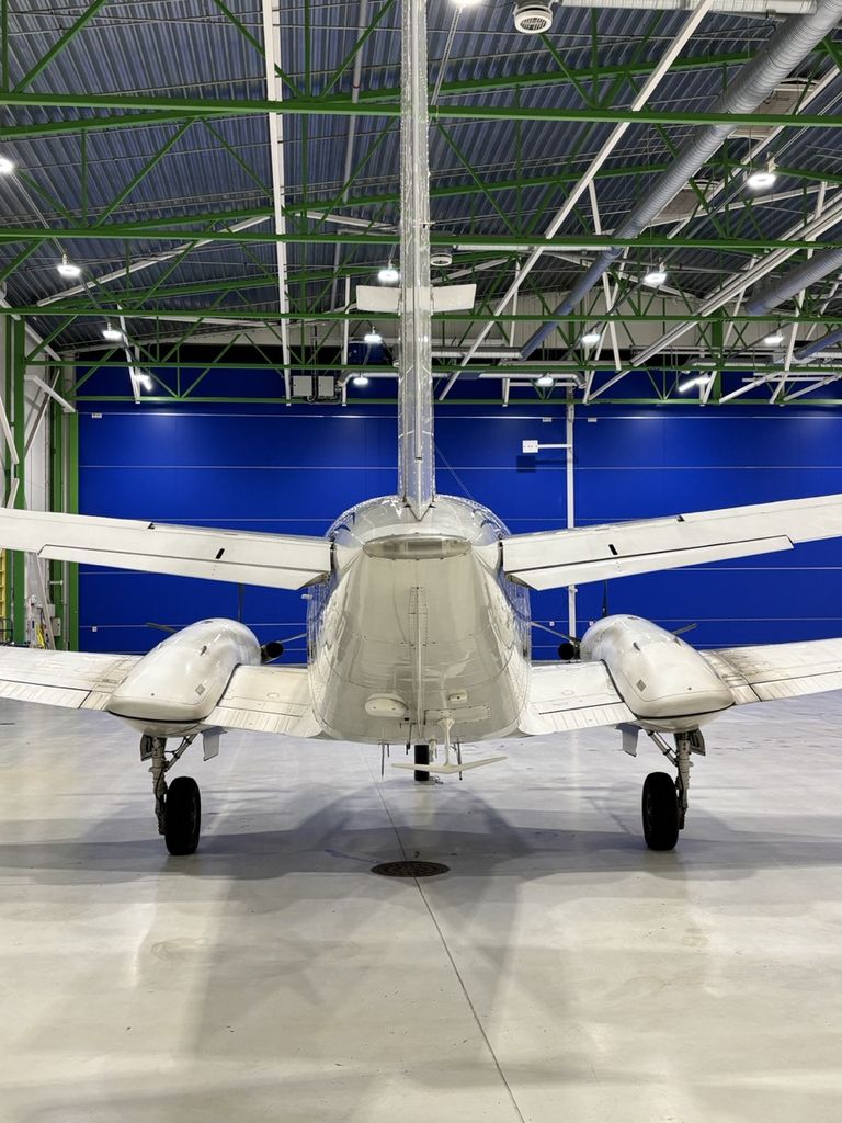 Beechcraft C90, fotografía 6 de 7