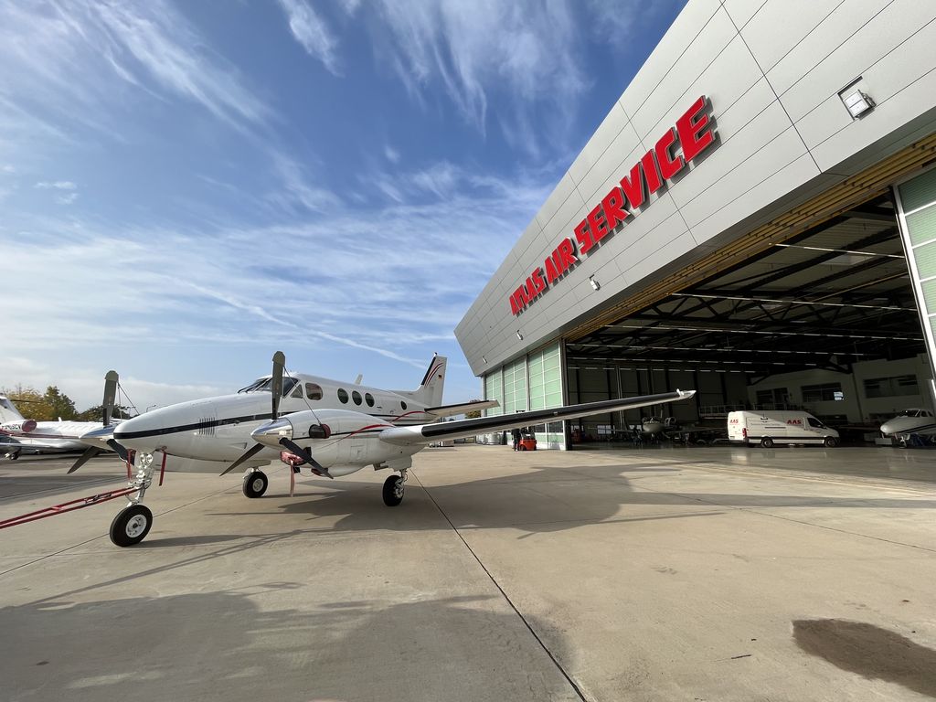 Beechcraft C90, fotografía 7 de 7