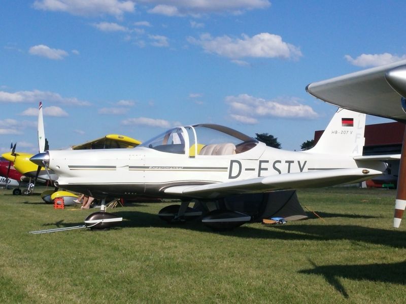 V Alfa HB-207, fotografía 1 de 8
