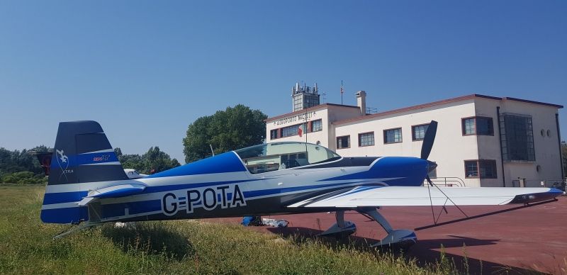Extra EA-300 LT, fotografía 7 de 7