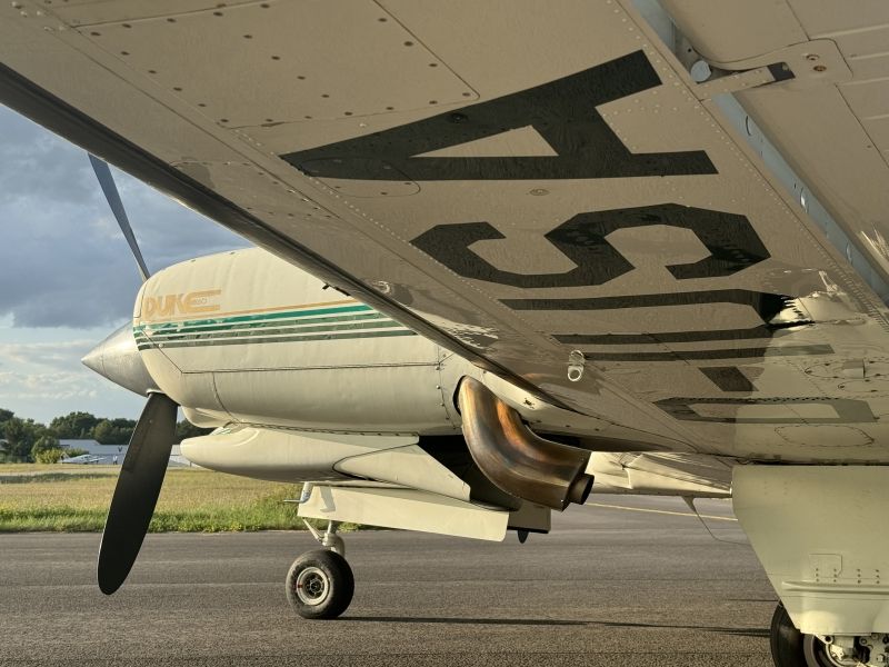 Beechcraft Duke, fotografía 7 de 10