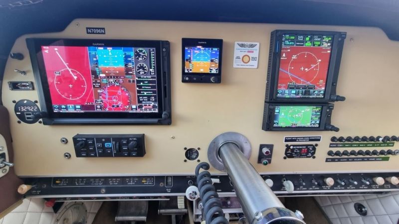 Beechcraft Bonanza V35A TC Turbo, fotografía 9 de 10