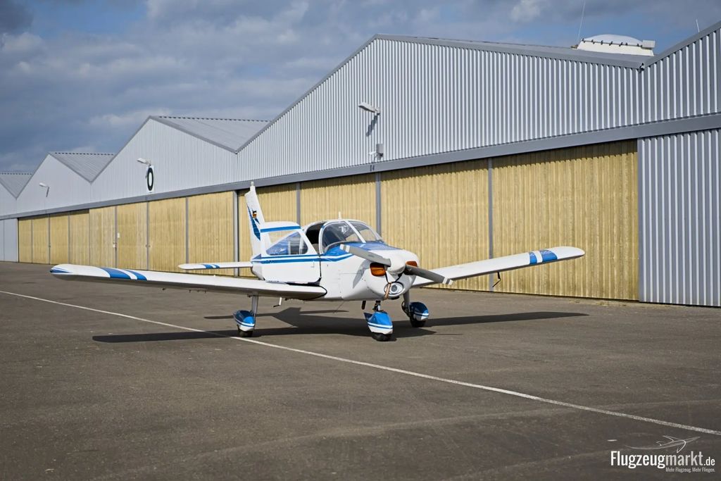 Piper PA-28, photo 2 sur 11
